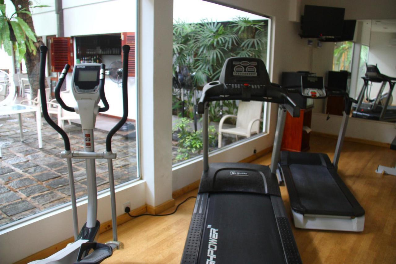 Colombo Court Hotel & Spa Dış mekan fotoğraf