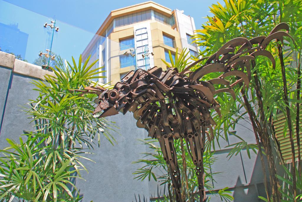 Colombo Court Hotel & Spa Dış mekan fotoğraf