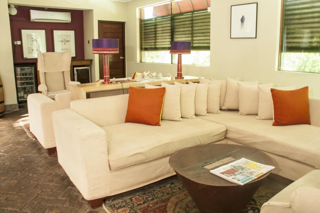 Colombo Court Hotel & Spa Dış mekan fotoğraf